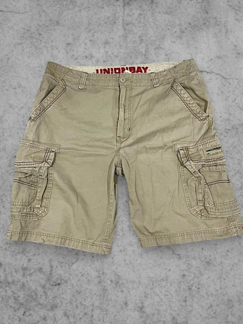 Union Bay Khaki Baggy Cargo Shorts, Size 40